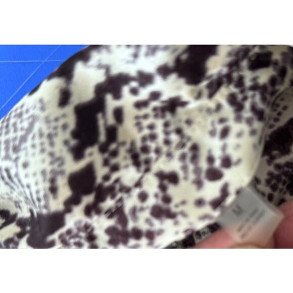 Tahari Womens Medium Button Front Snake Print Shirt - Picture 4 of 7